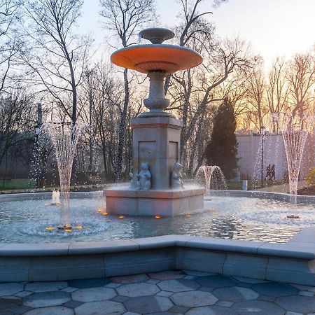 Europa22 "Apartament Delux" Z Wanna - Centrum Miasta Z Widokiem Na Staw Томашув-Мазовецки Экстерьер фото